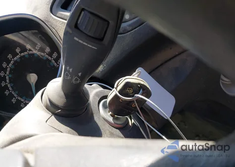 2018 Ford Fiesta Se z USA, uszkodzony, nr VIN 3FADP4BJ0JM132125